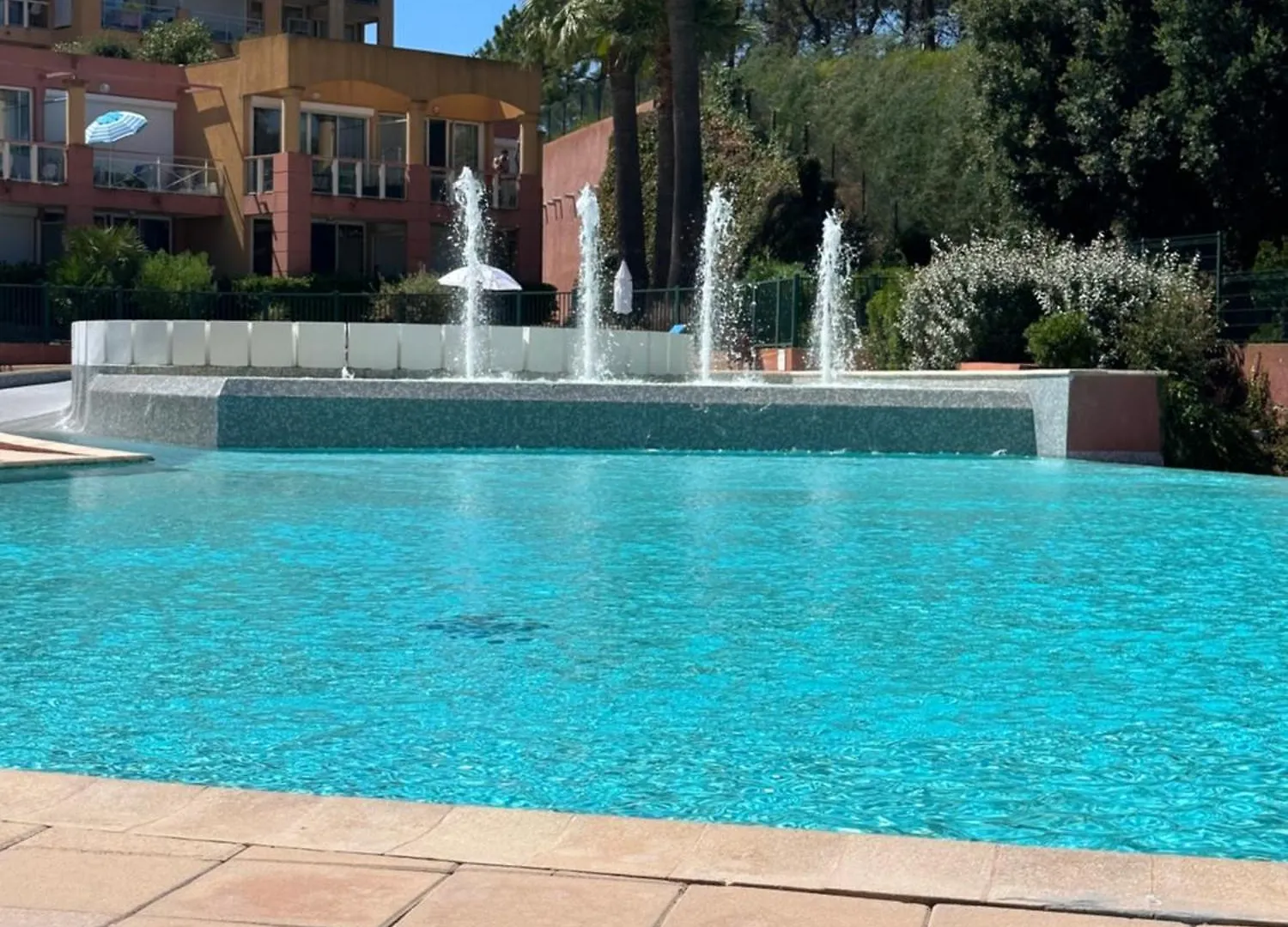 Vue Mer Et Sur La Baie De Cannes Piscine 450M2 Randonnee Vtt Au Pied De L Esterel Apartment Theoule-sur-Mer 0*,  France